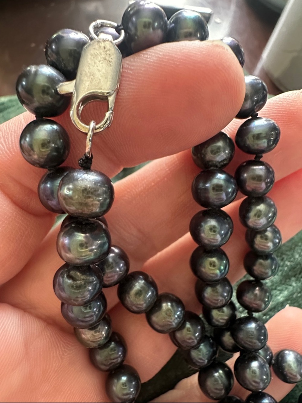 Chrome Genuine Pearl Necklace - Picture 4 of 4
